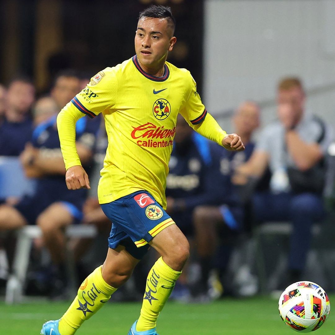 Erick Sánchez ha completado cuatro de los ocho partidos en los que ha jugado con América. Foto AFP