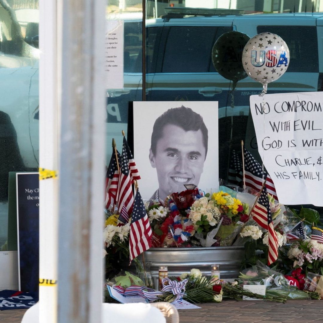 Memorial por el asesinato de Charlie Kirk