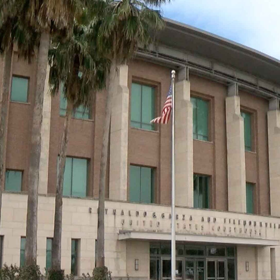 Ex Policía Mexicano es Sentenciado a 20 Años de Prisión por Tráfico de Drogas en Texas