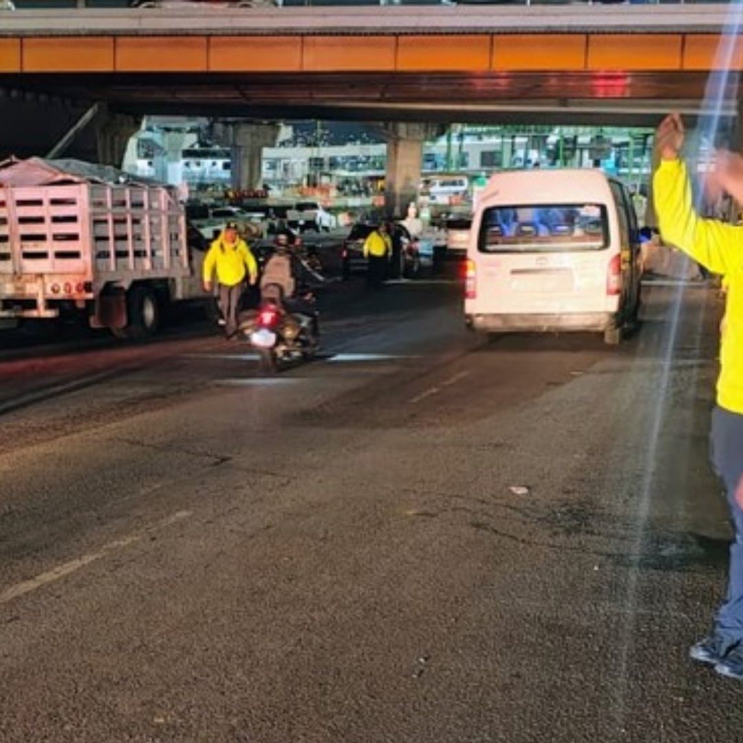 Reabren Circulación en la México-Puebla a la Altura de La Concordia Tras Explosión de Pipa