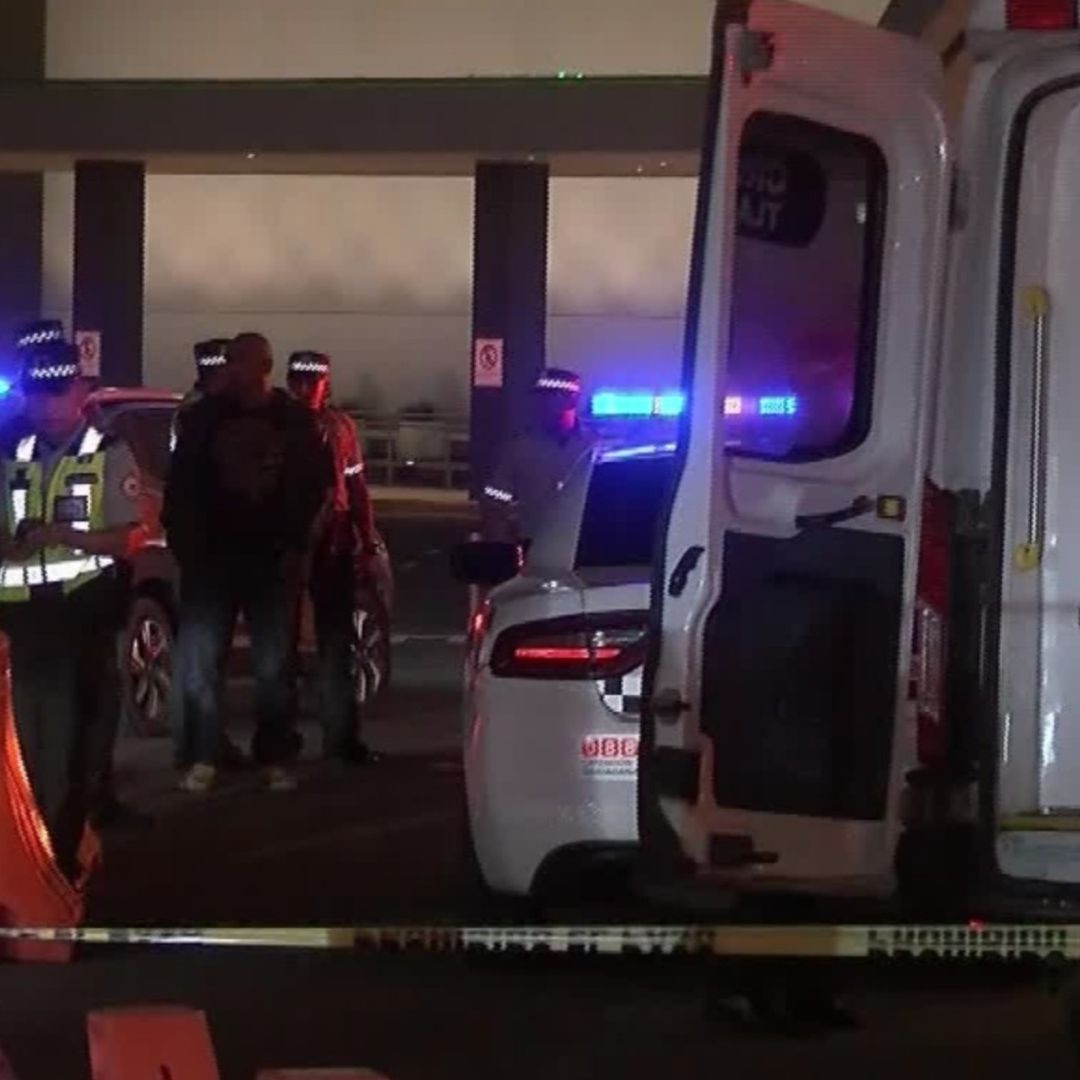 El hombre fue atacado a balazos en otro punto y murió en el aeropuerto.