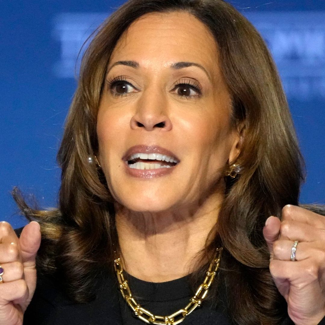 Autoridades investigan lo ocurrido en la casa de campaña de Harris. Foto AP