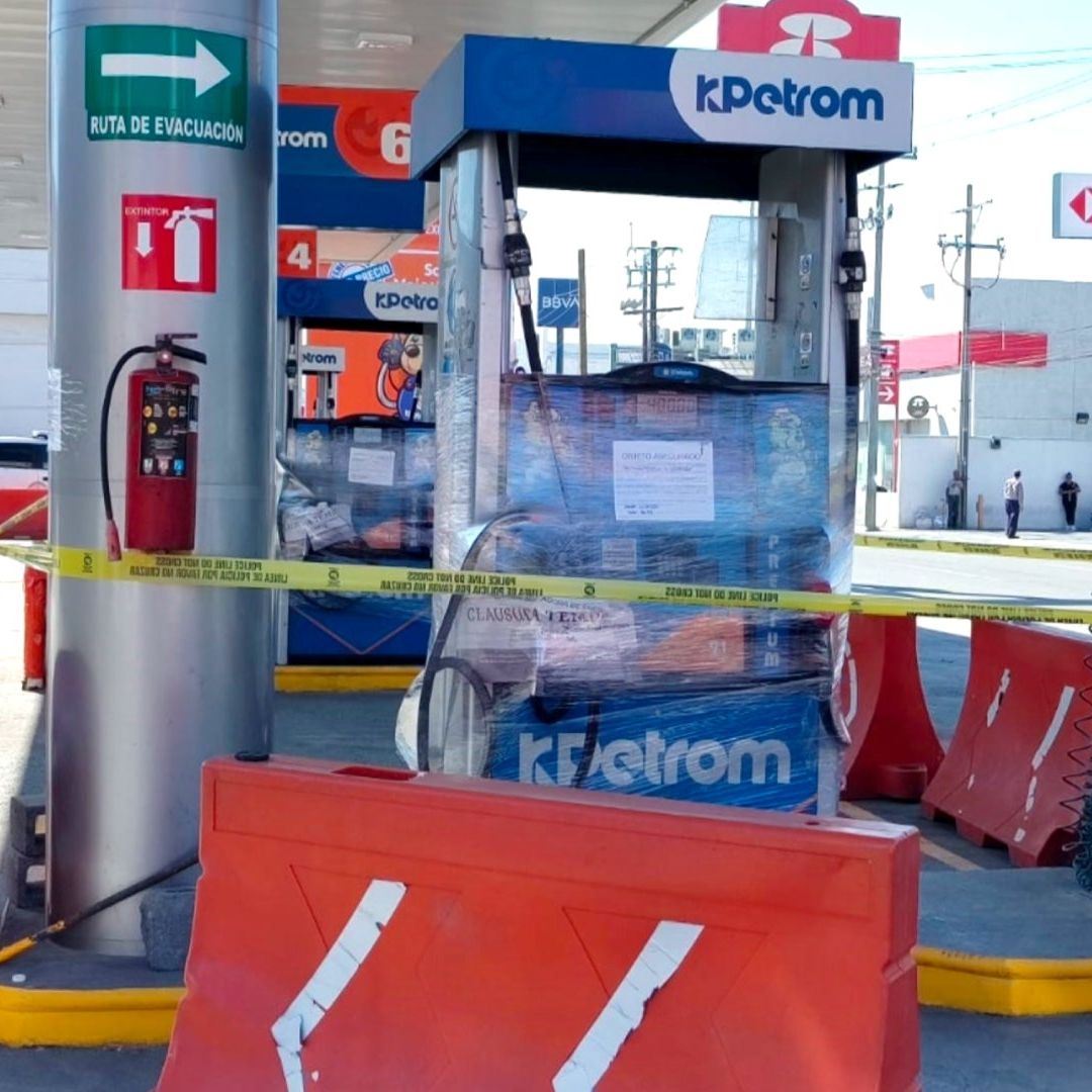 Se desconoce si detuvieron a trabajadores o representantes de la gasolinera