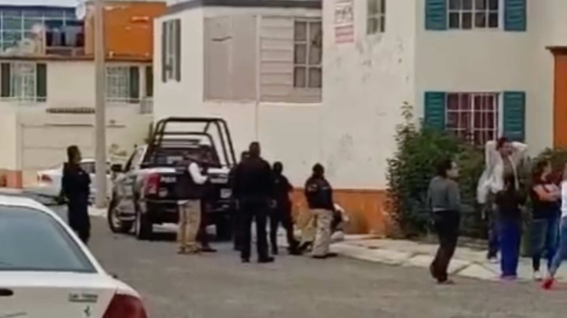 Niña de 3 Años Cae desde Segundo Piso en Querétaro; Estaba Sola en su Casa