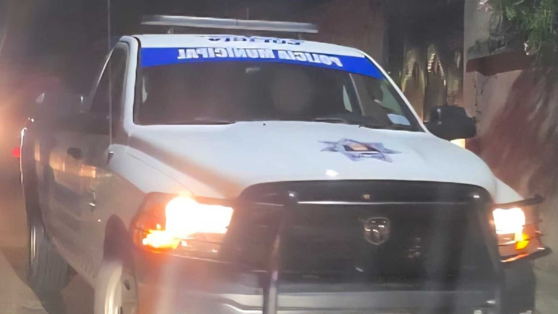 Un Muerto y Dos Policías Heridos es el Saldo de un Enfrentamiento en la Carretera Uriangato - Valle de Santiago en Yuriria. Foto: Nmás Bajío