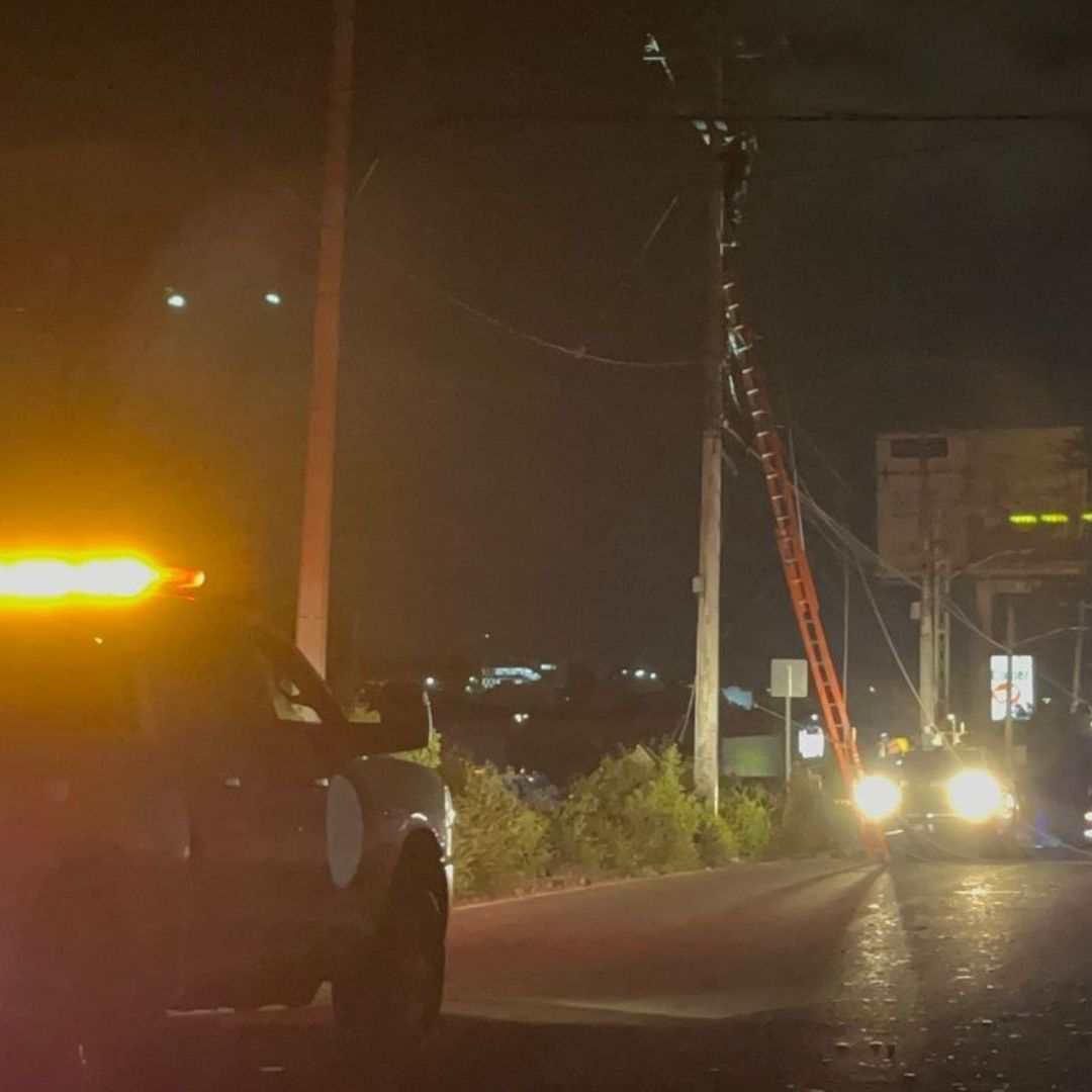 Enorme Socavón Causa Cierre Parcial y Caos Vial en la Carretera 57 México-Querétaro