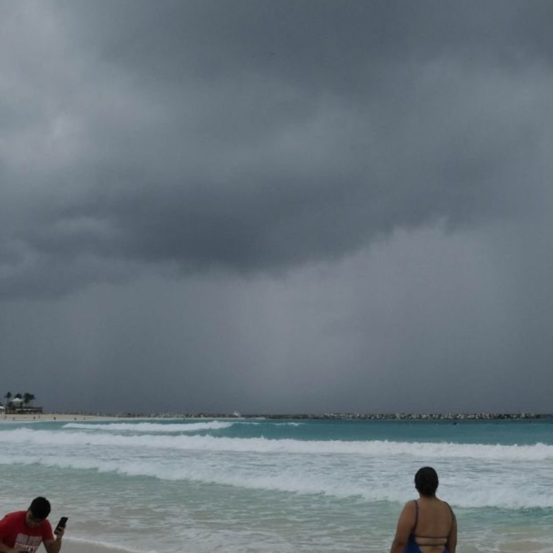 Pronóstico del Tiempo: Lluvias de Extraodianias a Intensas en el Sur y Sureste