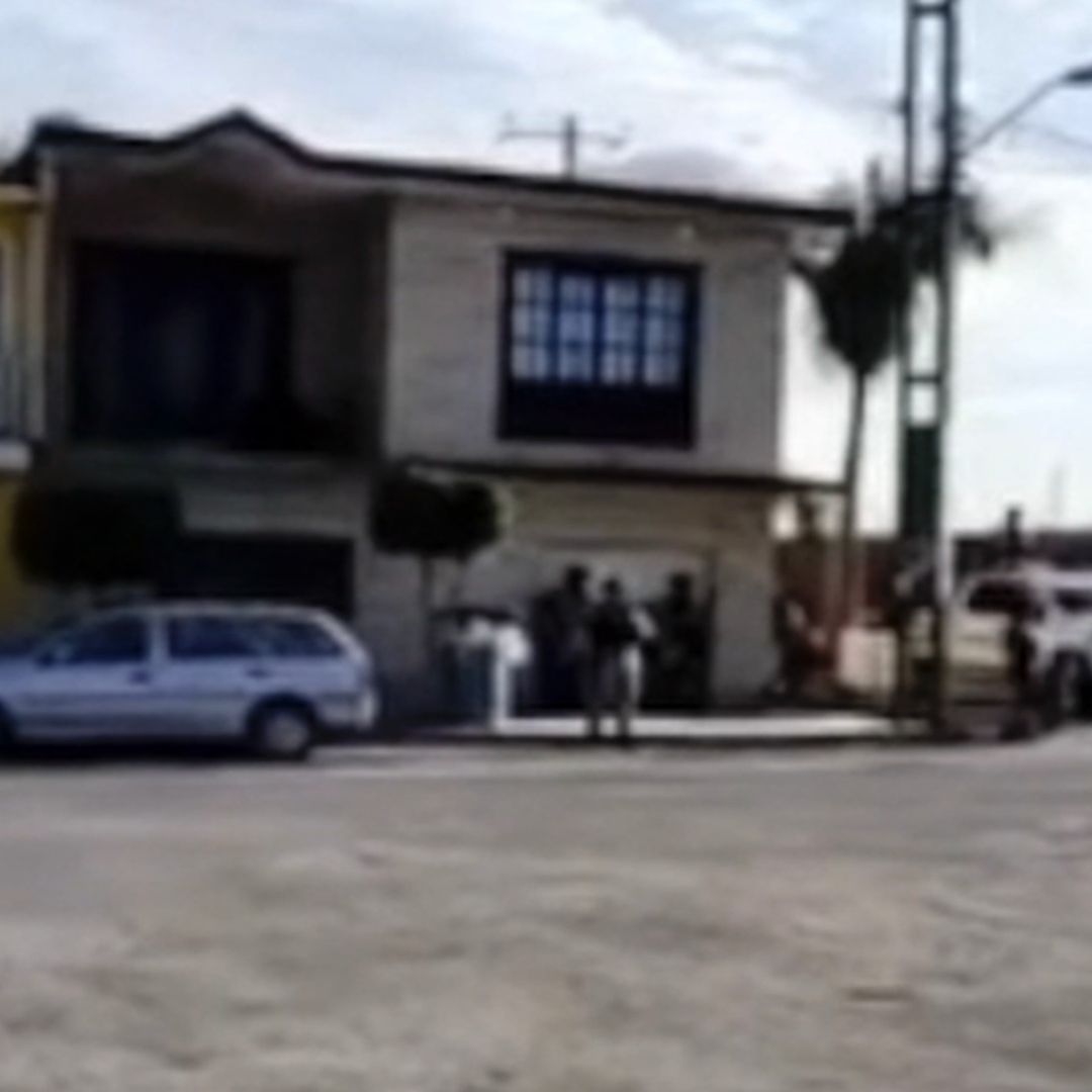 Hombres Armados Entran a una Tienda y Asesinan a una Mujer, Era la Encargada
