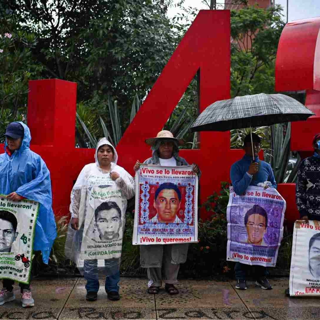 Padres de normalistas