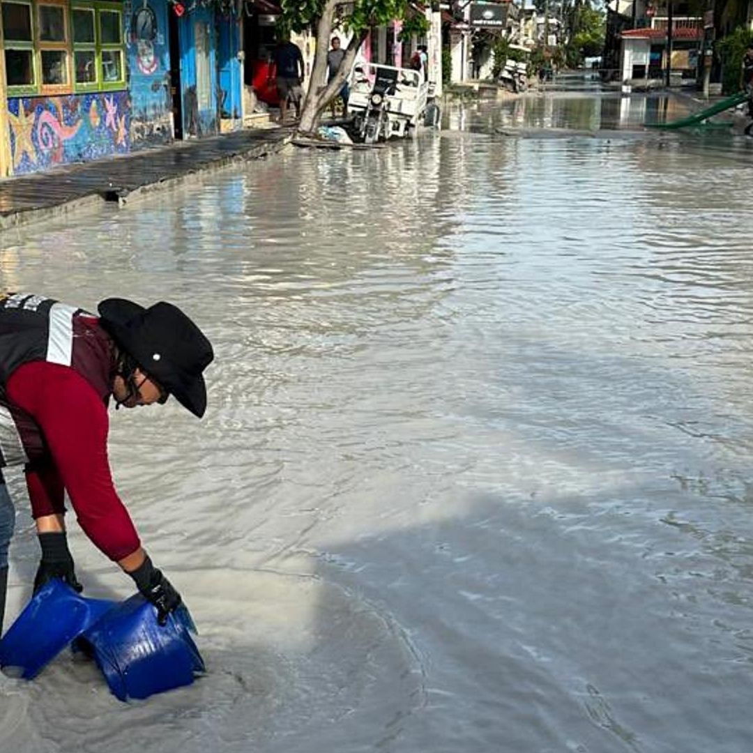 Huracanes John y Helene Dejan Sin Clases a 4 Estados en México