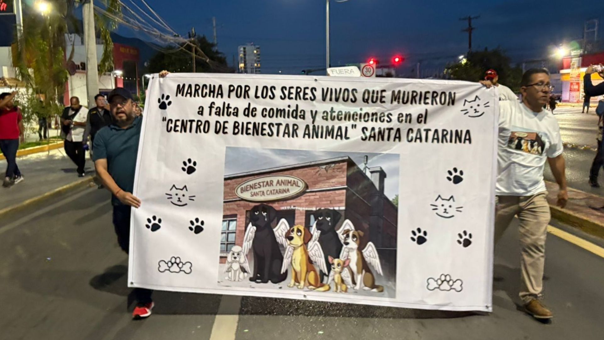 Protestan por presunto maltrato animal en Santa Catarina