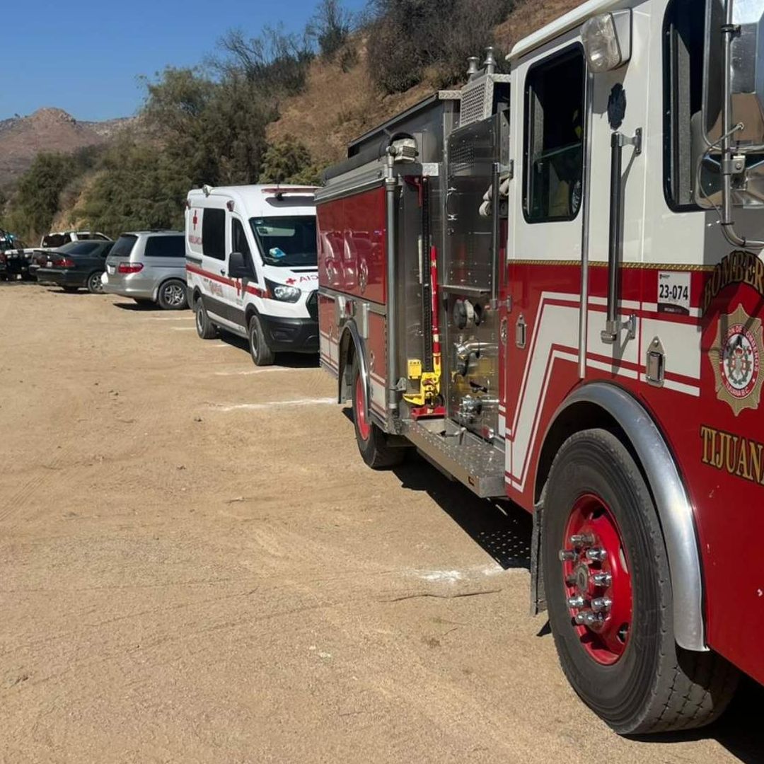 Hombre Ingresa a Presa de Tijuana y Desaparece; Bomberos Activan Búsqueda de Cuerpo