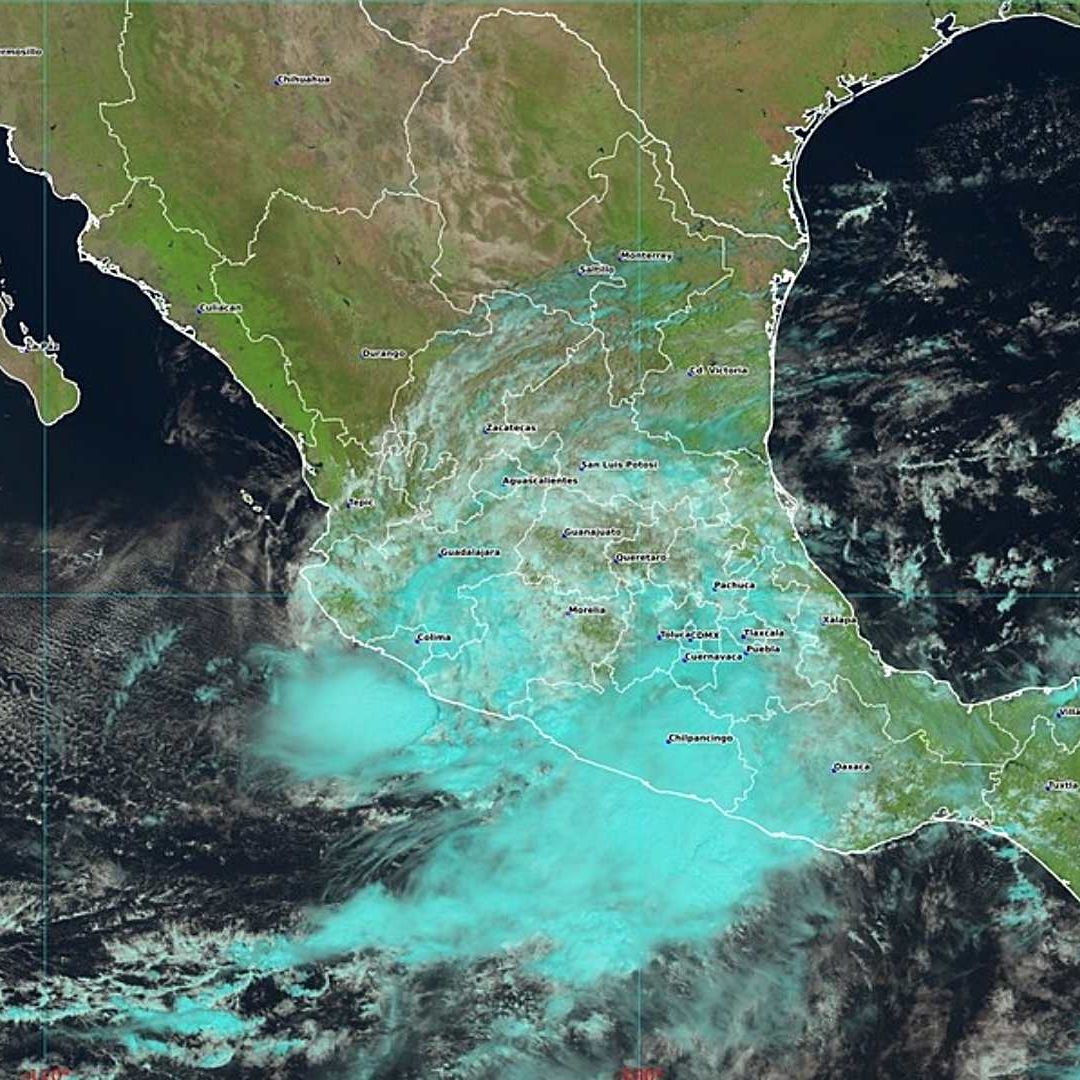 Tormenta Tropical John Toca Tierra en Michoacán y Mantiene en Alerta a Varios Estados