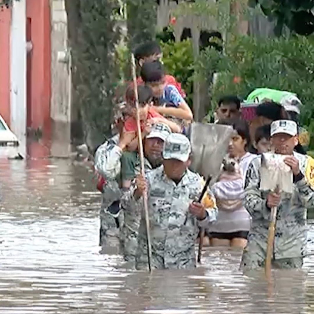 Arroyo Seco Vuelve a Desbordarse y Deja Familias Atrapadas en Los Sauces, Tlajomulco