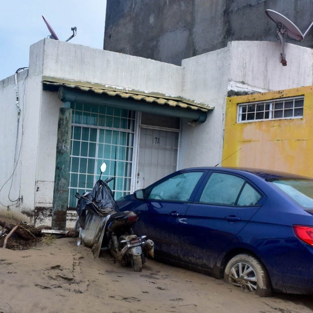 AMLO Reporta 15 Mil Viviendas Dañadas en Acapulco por Paso de Huracán John