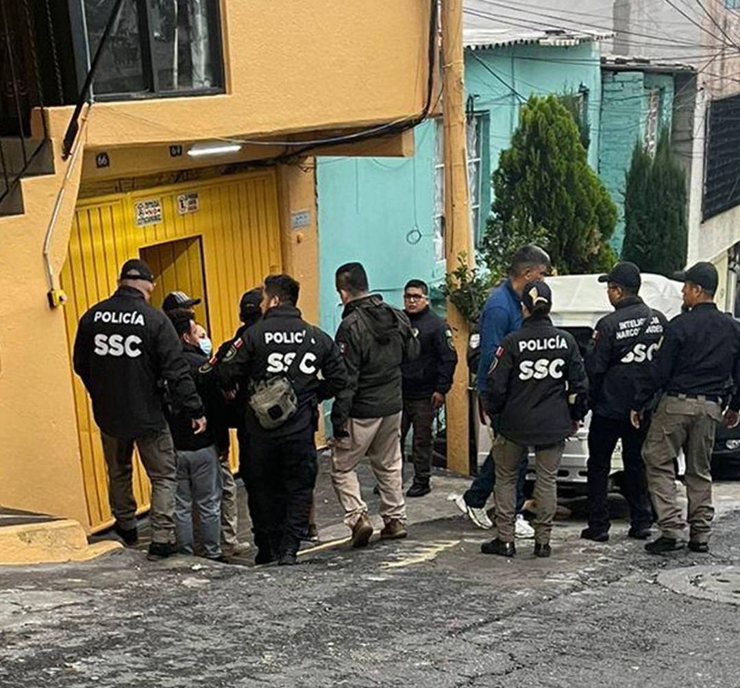 Agentes del INM irrumpen en viviendas de migrantes