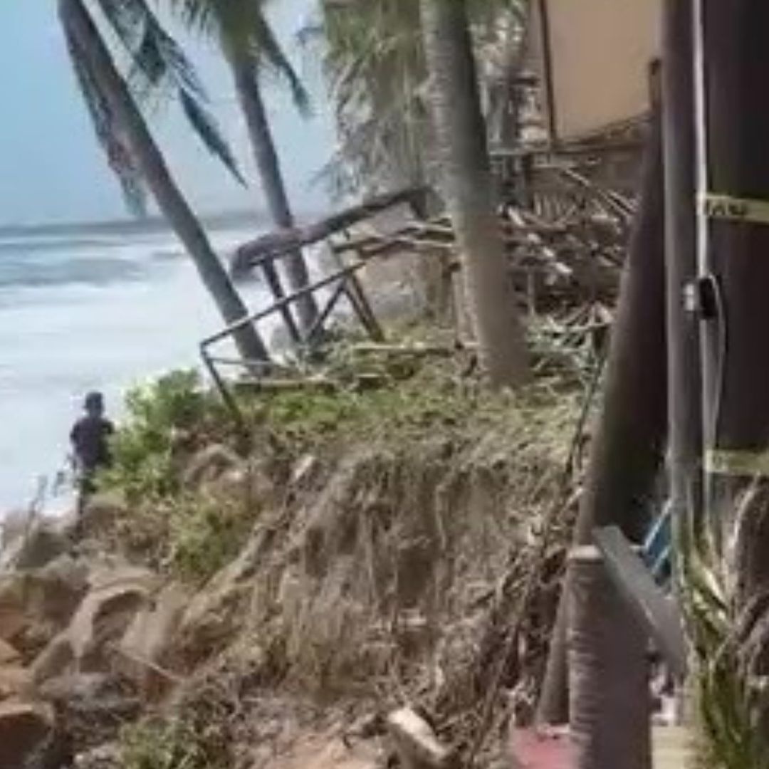 A Punto de Desaparecer Franja de Playa de Pie de la Cuesta por Impacto de ‘John’