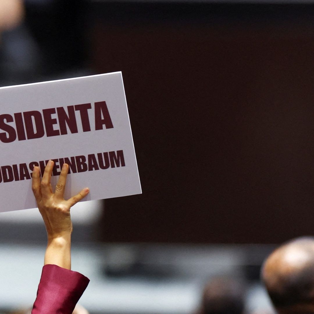 Prensa Internacional Reacciona a Toma de Posesión de Sheinbaum como Presidenta de México