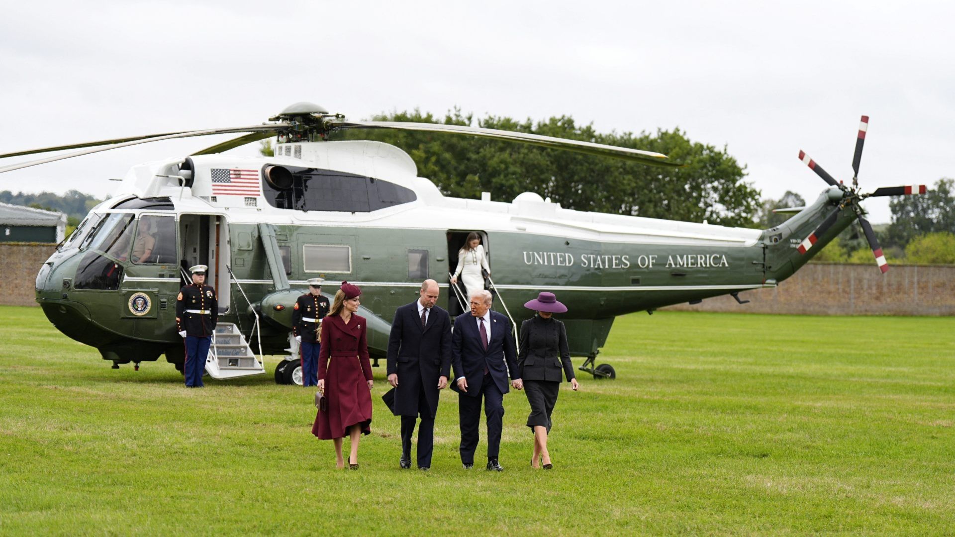Donald Trump Llega a Reino Unido: Es Recibido en el Castillo de Windsor