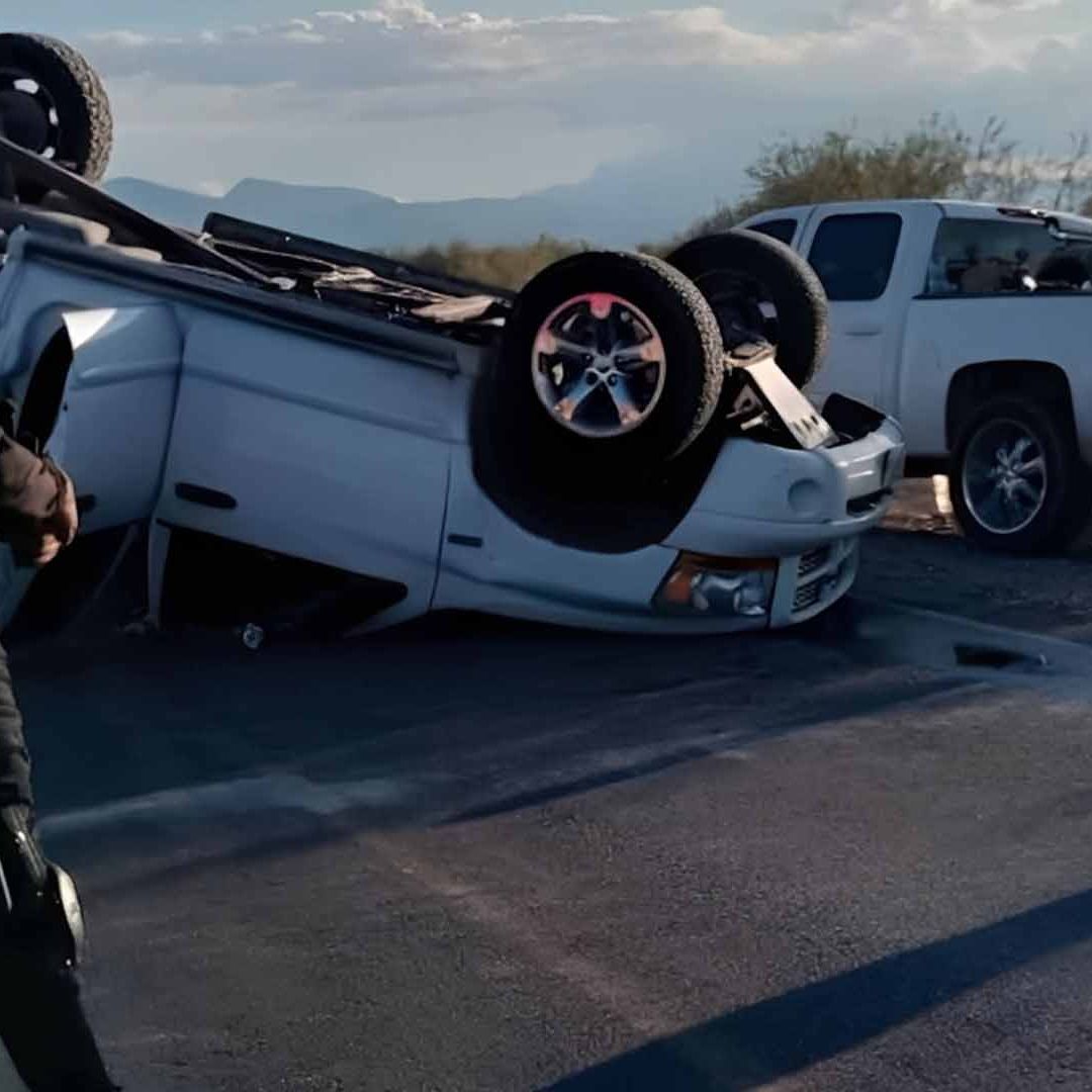 Accidente Volcadura Deja 10 Lesionados en Viesca; Entre Ellos una Mujer Embarazada