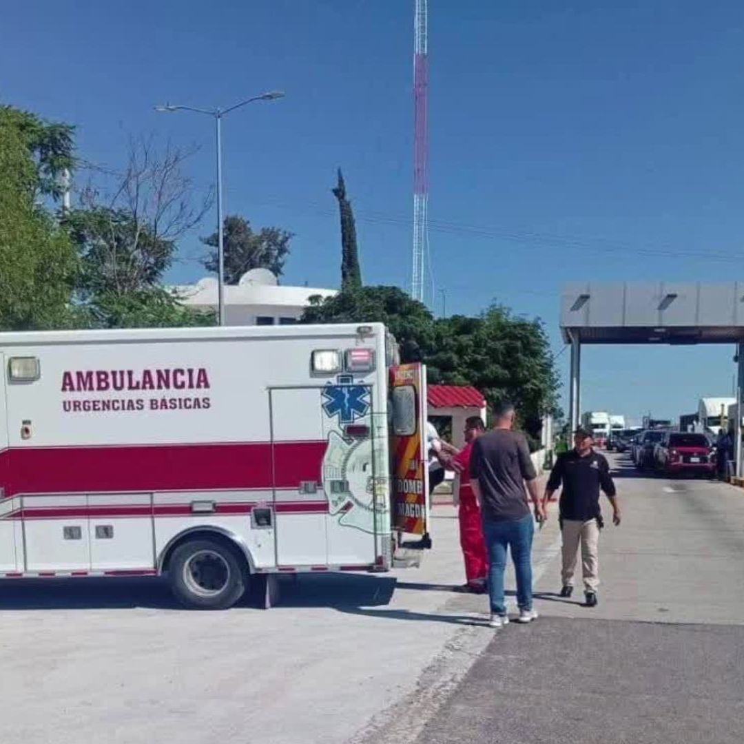 Trabajadores se Electrocutan en Caseta de Peaje en Tramo Magdalena - Ímuris en Sonora