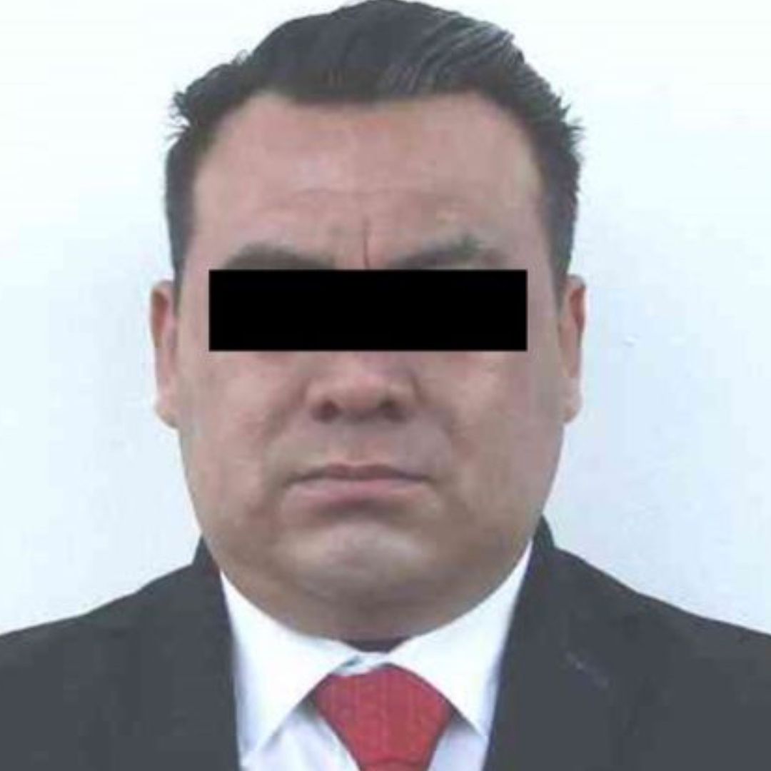 Agente Ministerial Fiscalía Puebla Josué N Detenido por Despojo de Vehículo con Violencia