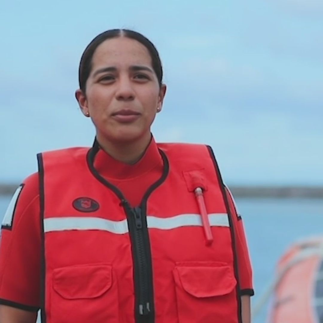 Ella es Margarita Gardea Técnico en Búsqueda y Rescate de la Semar