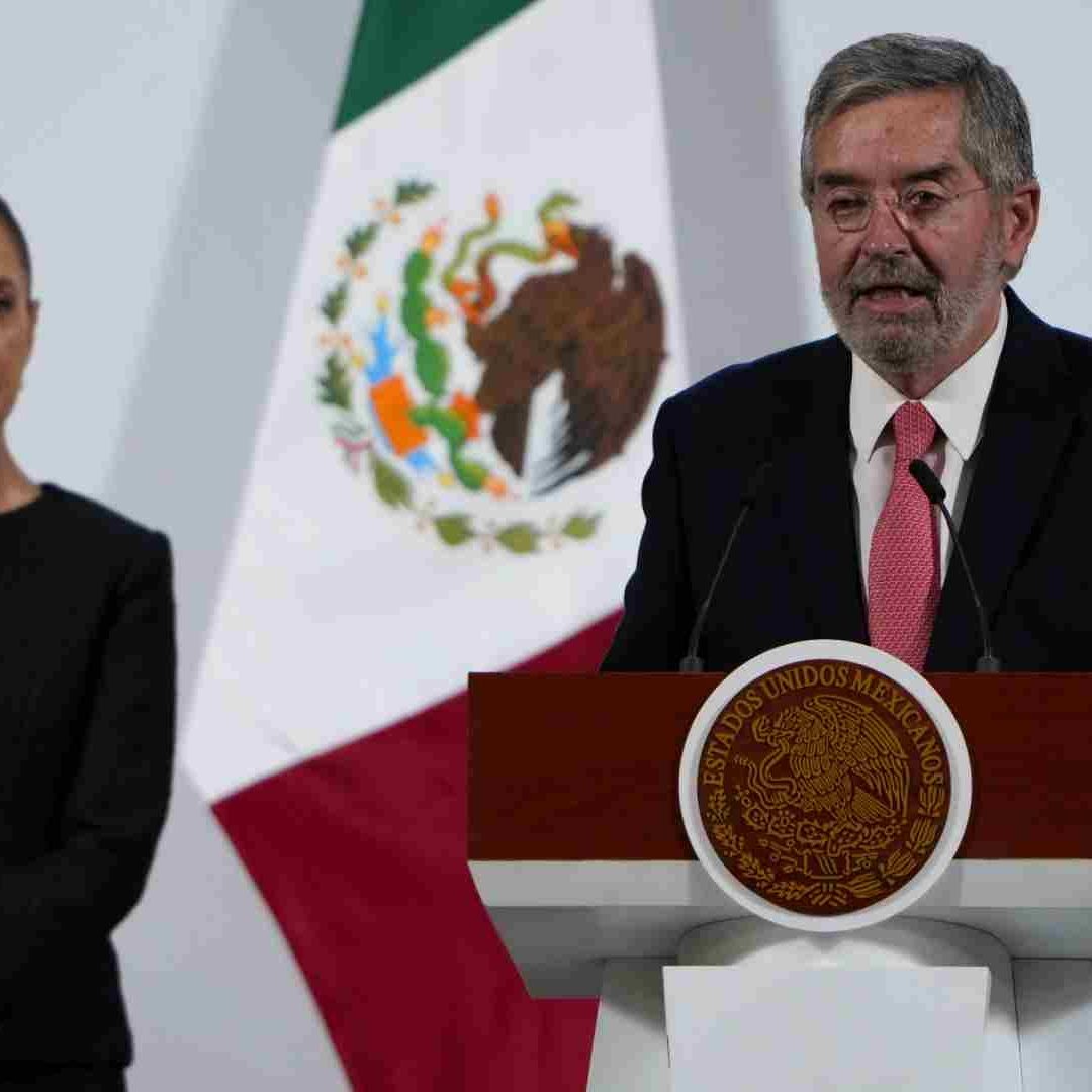 Juan Ramón de la Fuente en la conferencia de prensa mañanera de hoy. Foto: Presidencia de la República
