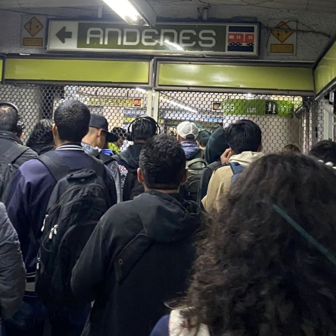 Línea 3 del Metro CDMX, con saturación y retrasos