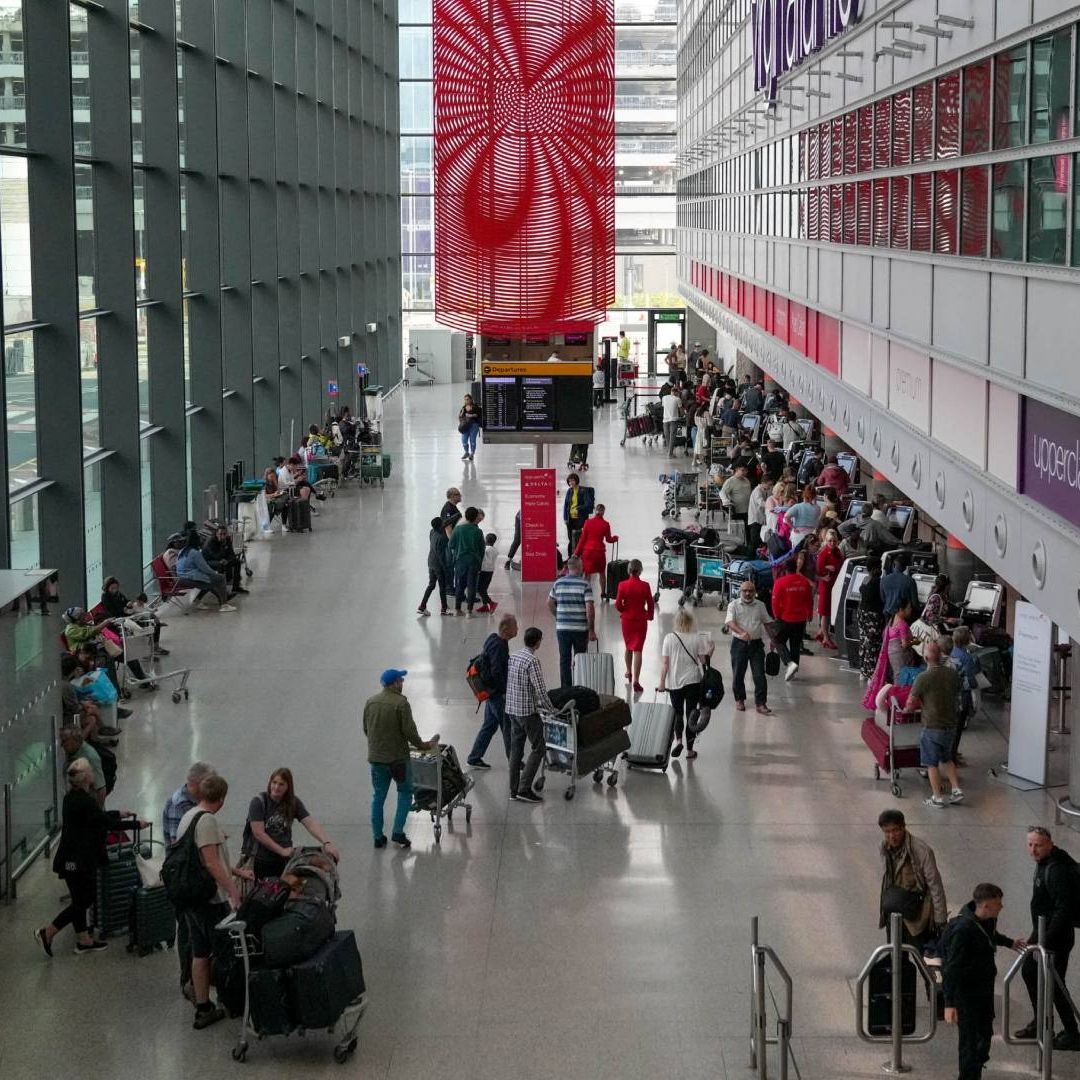 Aeropuertos Europeos Sufren Afectaciones en Sus Operaciones por Ciberataques