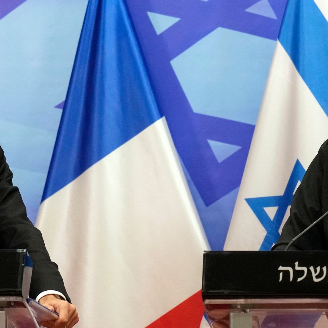 Francia insiste en que la petición para dejar de proporcionar armas a Israel sucede en un contexto de "aumento de la violencia" que solo podrá frenarse con un "alto en fuego inmediato"