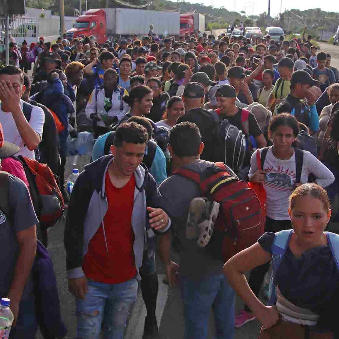 Arquidiócesis Pide al Gobierno de Sheinbaum Analizar Presencia Militar en Control Migratorio
