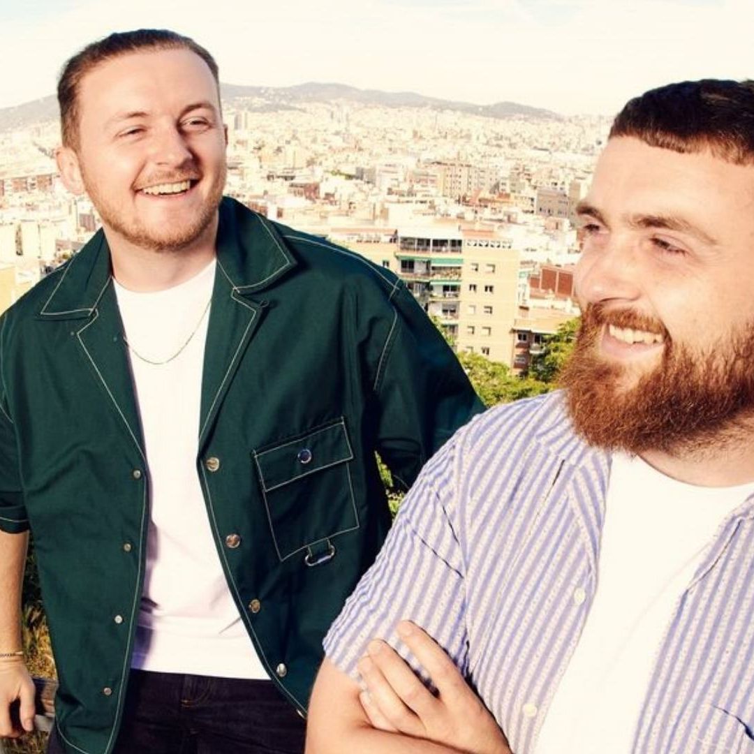 Disclosure presume regalo de fan en CDMX