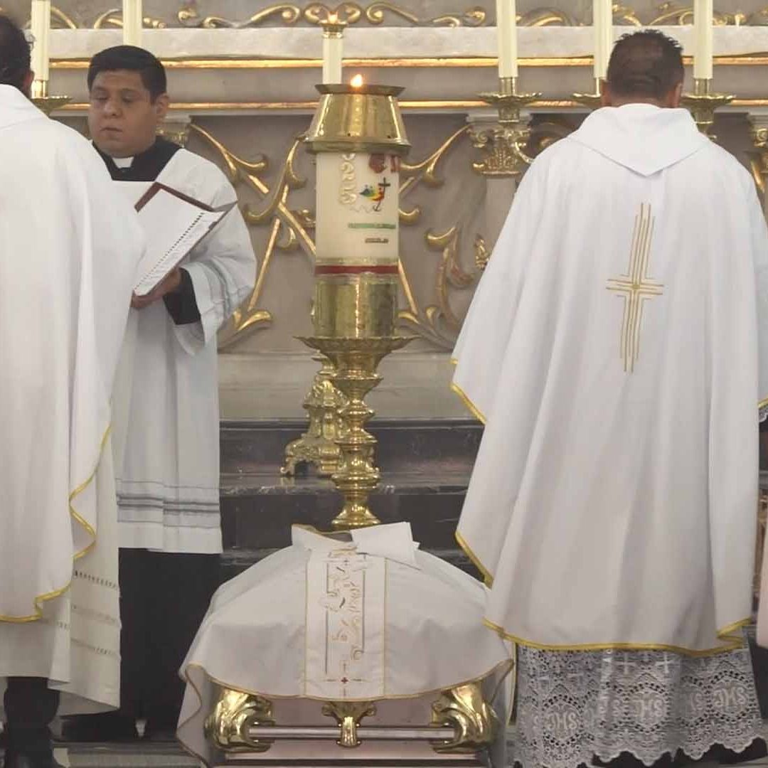 Muere Sacerdote Durante Misa en Durango