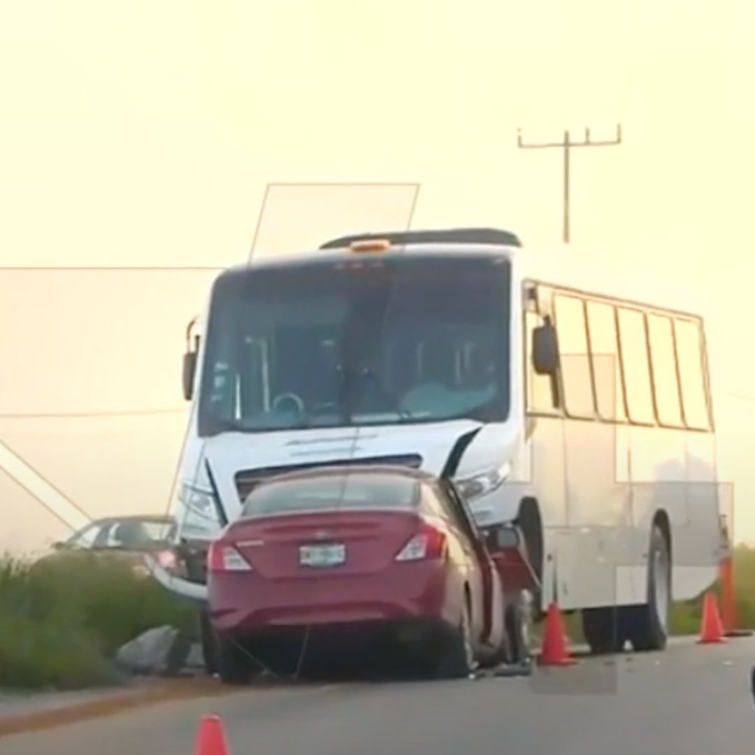 Choque auto y transporte