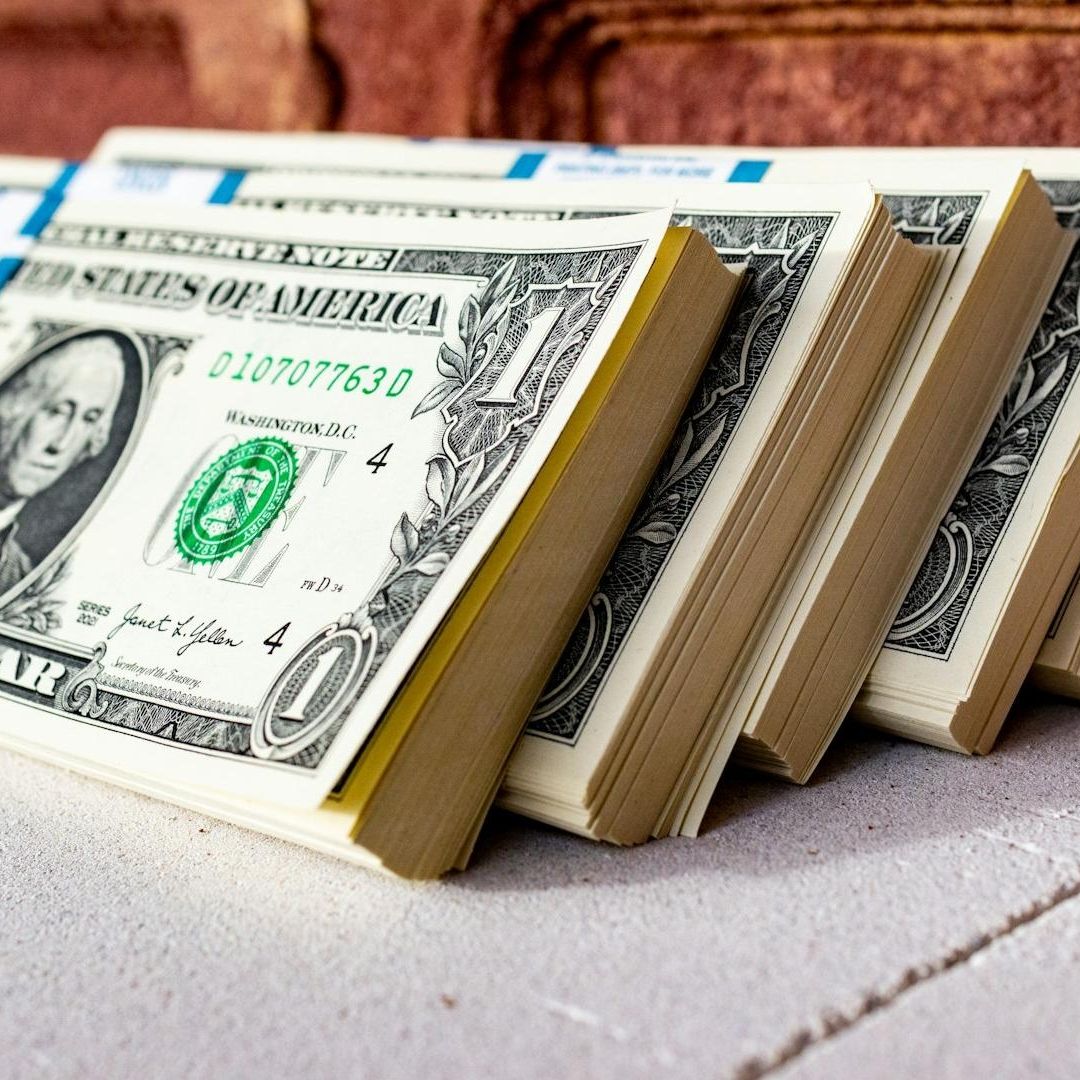 Precio del Dólar Hoy 8 de Octubre de 2024 en México: ¿Cómo Está el Peso en el Tipo de Cambio?