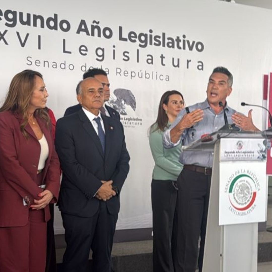 Alejandro Moreno en conferencia de prensa
