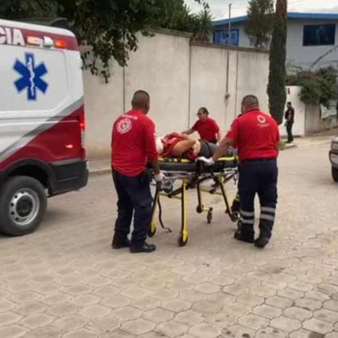 Después de ubicar la camioneta robada, la mujer y su esposo fueron al lugar para tratar de recuperarla