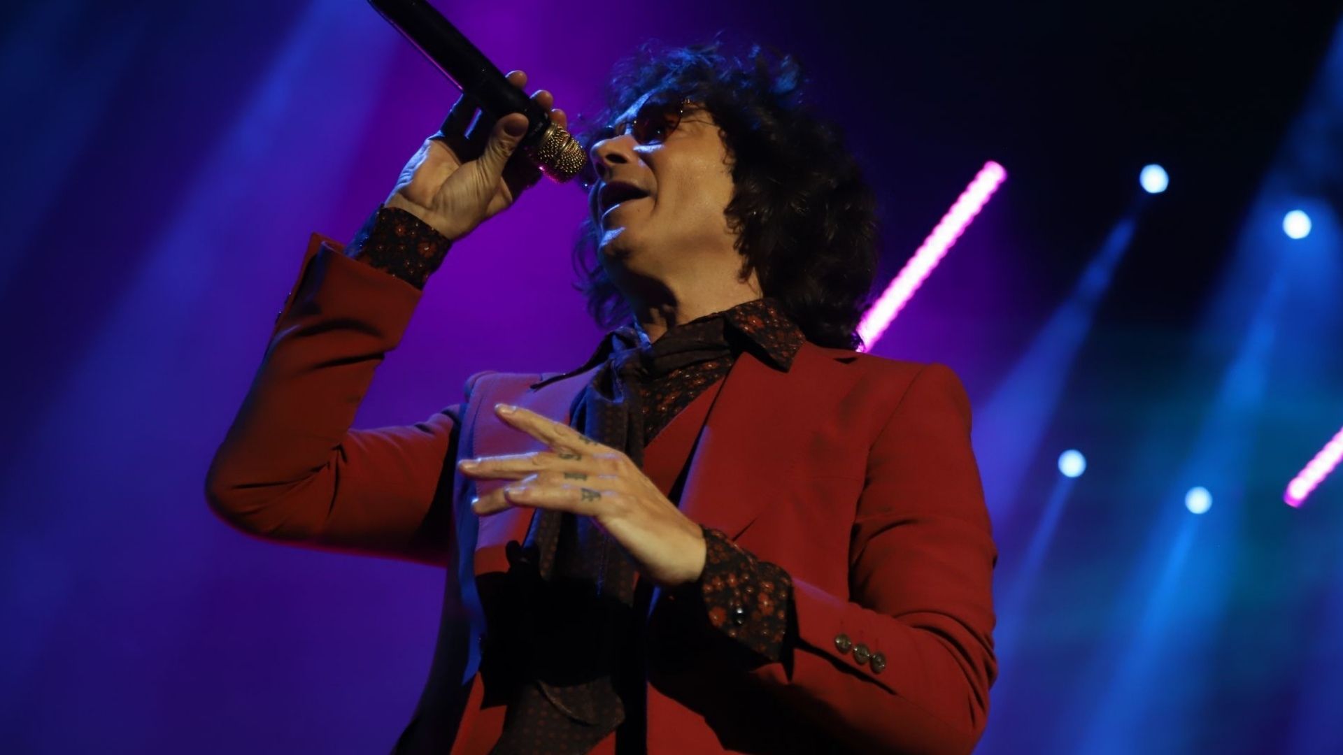 Enrique Bunbury anuncia conciertos en México