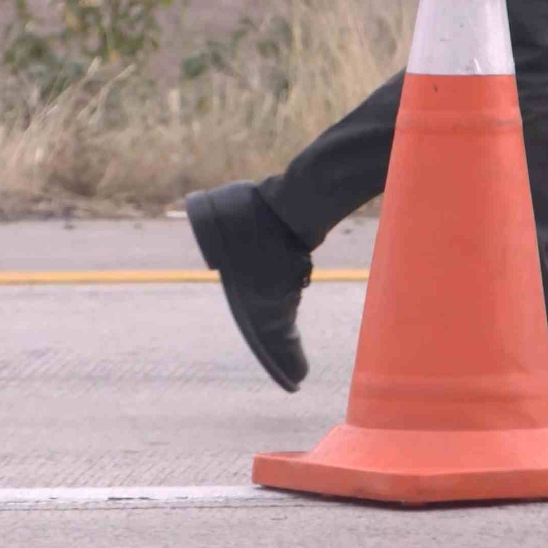 Matan a Hombre que Intentaba Cruzar Carretera 57