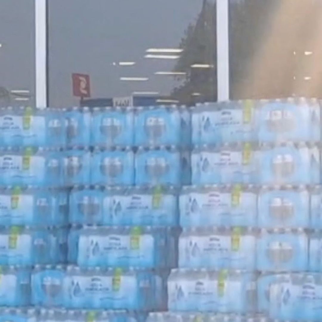 Laredo Emite Advertencia por Bacteria E Coli en Sistema de Distribucion de Agua Potable