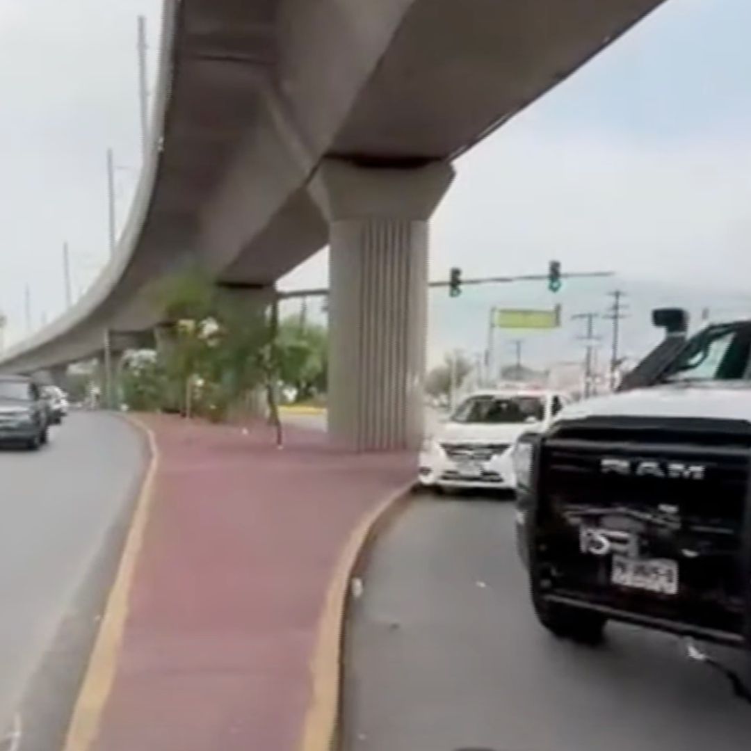 Cierre avenida Rodrigo Gómez