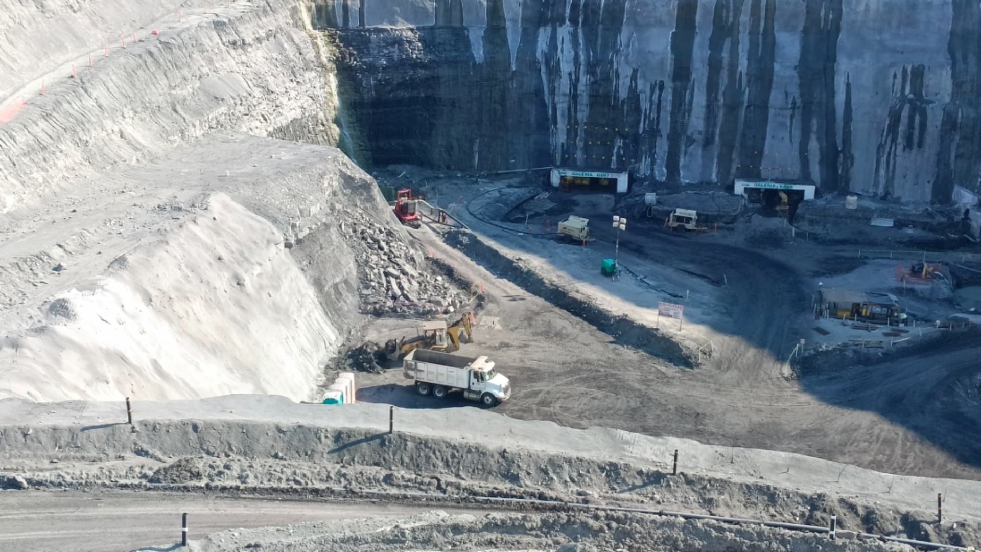 Comando Unificado de la mina "El Pinabete" recupera los restos del octavo minero. Foto: X @CNPC_MX