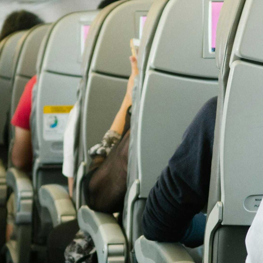 Prohiben llevar beepers avión