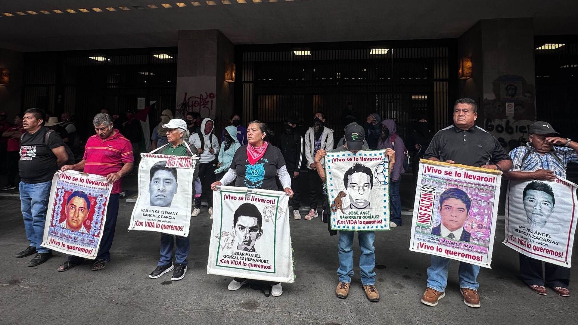 Marcha por el caso Ayotzinapa en CDMX del 24 de septiembre de 2025