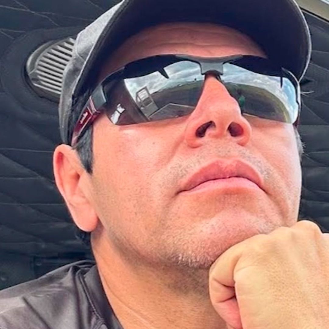 Se despiden del piloto fallecido tras desplome de helicóptero en Jalisco