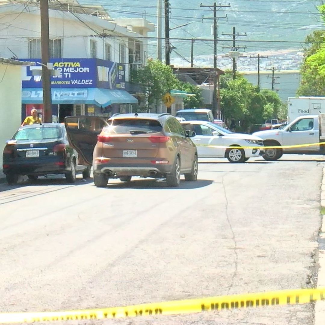 Persecución y Balacera Deja un Hombre Detenido por Presunto Robo a Casa en Santa Catarina, NL