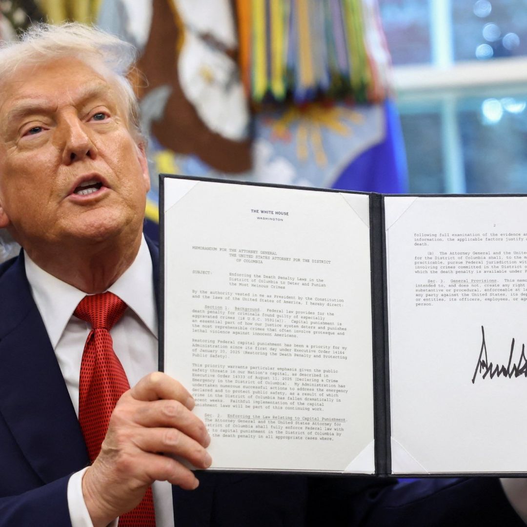 Donald Trump Firma Orden Ejecutiva para Solicitar la Pena de Muerte en Washington DC