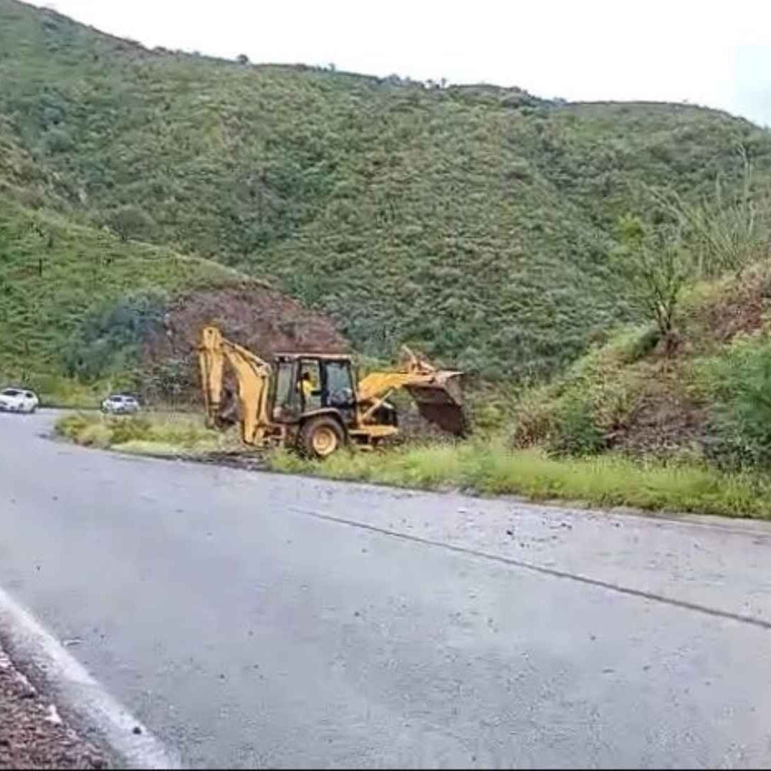 Abren Tramos Carreteros Ímuris-Cananea y Arizpe - Cananea tras Afectaciones por Fuertes Lluvias