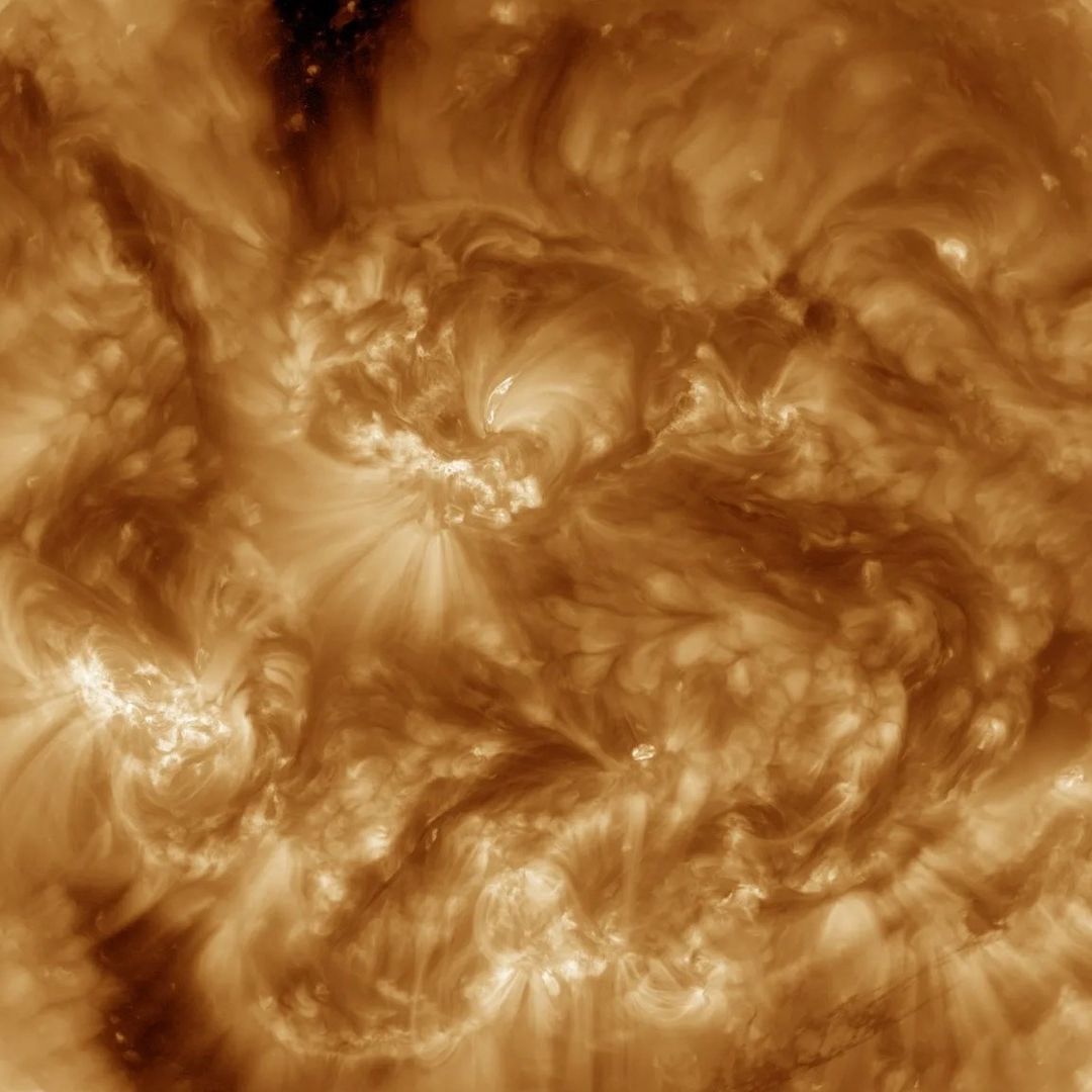 Llamarada solar captada en octubre del 2024